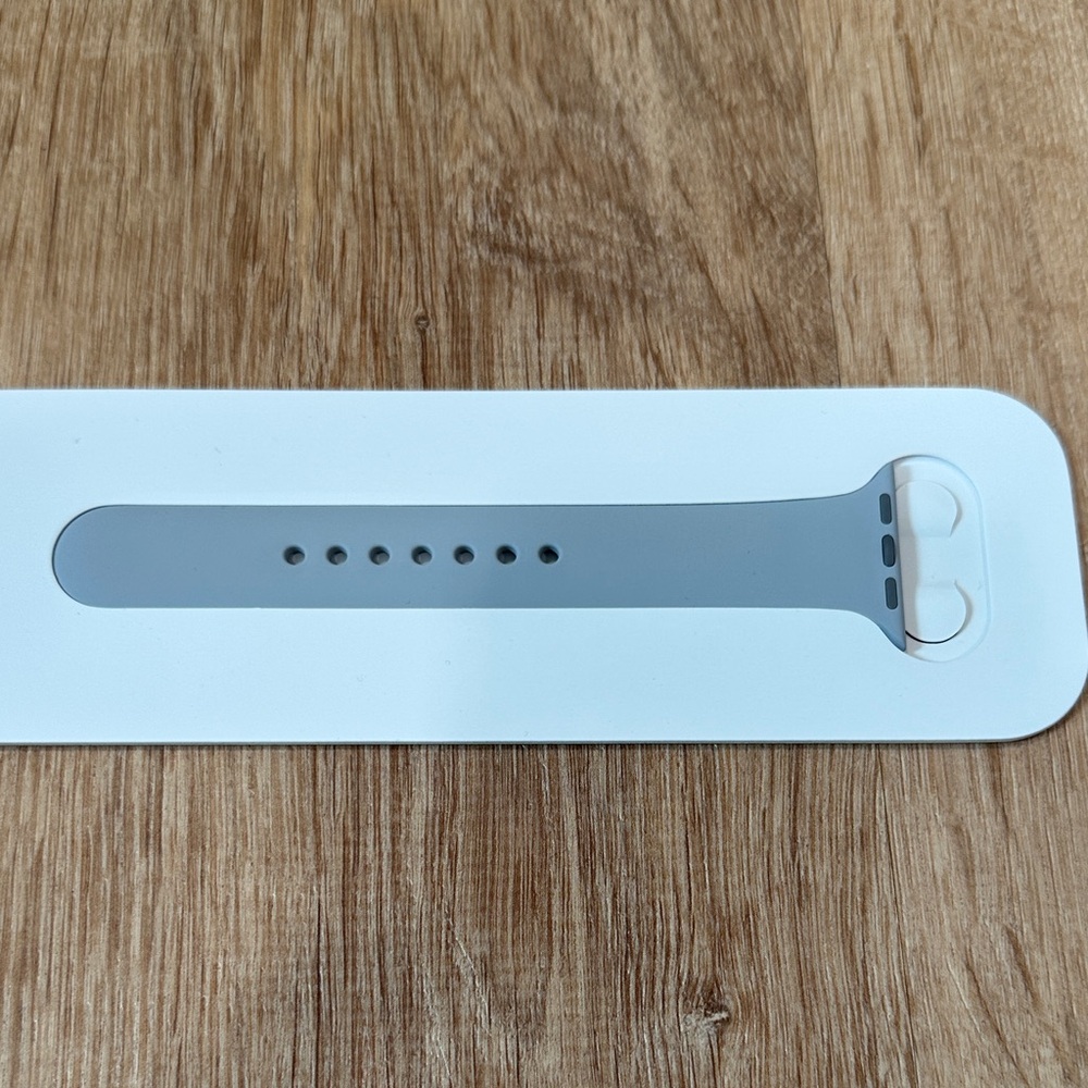 Apple Watch Replacement Band Grey (M/L)